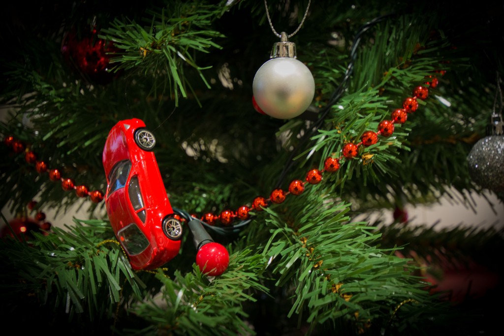 How To: Hot Wheels Christmas tree decorations